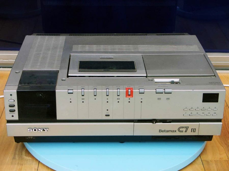 Sony Betamax C7 für die französische SECAM-Norm